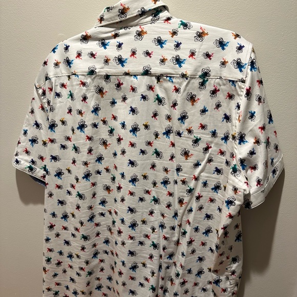 Robert Graham button down - Worn Once - GREAT CONDITION - Picture 3 of 4